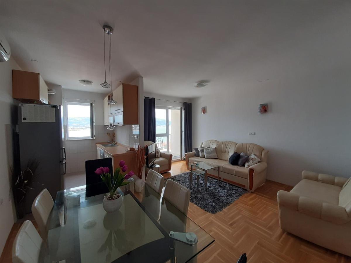 Apartment Jelena Traù Esterno foto